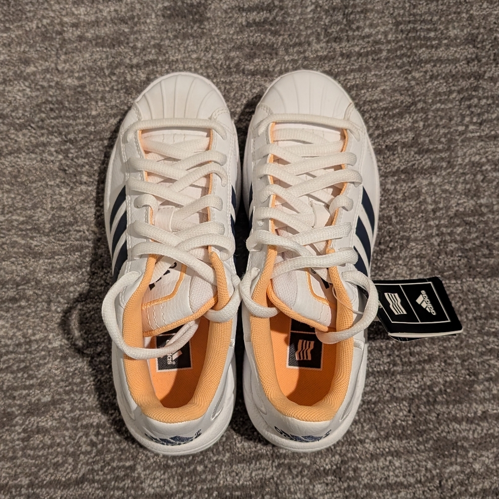 Vintage Adidas Brady K Custard Yellow/White/Navy Three Stripe Golf Shoes 547464 - Picture 4 of 11
